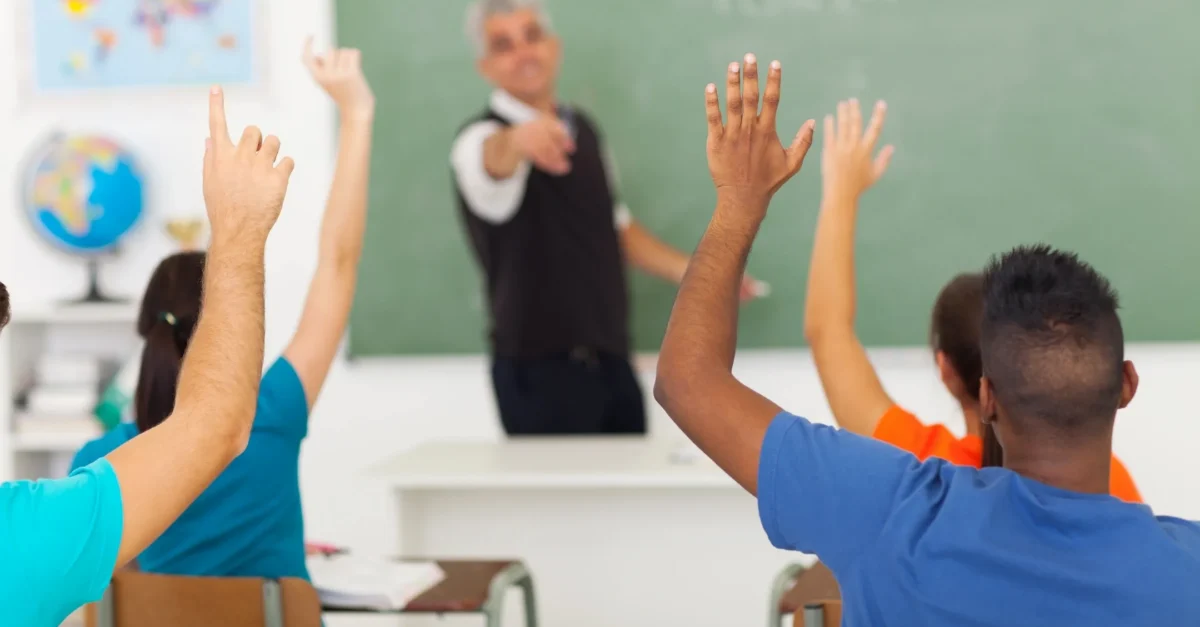 Both Exercise and Regular Bedtimes Reduce ADHD Severity in Adolescents